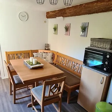 Ferienhaus Gisela Enkirch Buitenkant foto